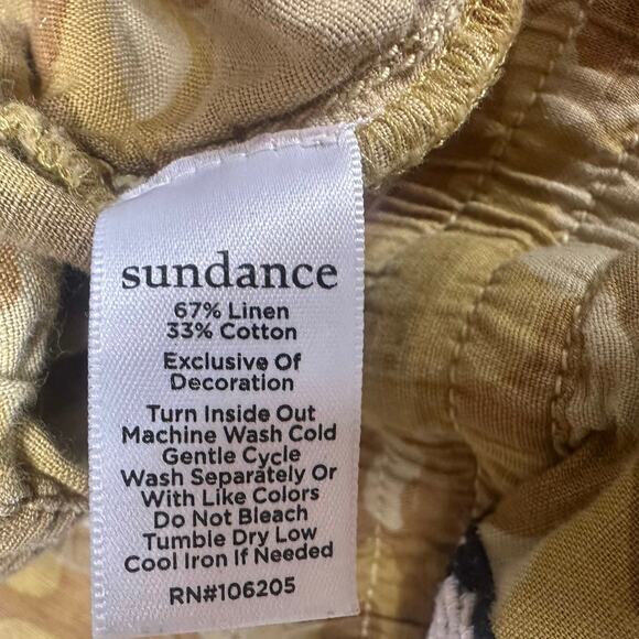 Sundance Camo Linen Blend Cropped Cargo Pants - Picture 3 of 5